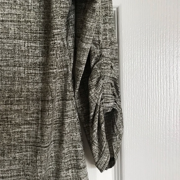 Cute Pattern Blouse - Picture 3 of 5